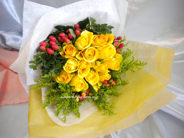 AHR1450 - Yellow roses - Click Image to Close